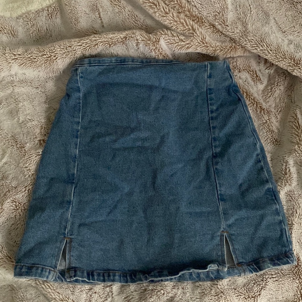 Brandy melville skirt